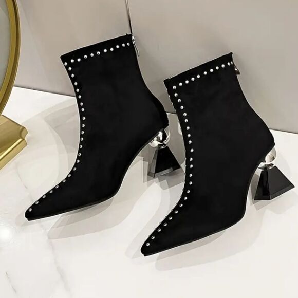 Ladies Black detailed Studded Faux Suede heel boots sz 8 - Picture 4 of 16